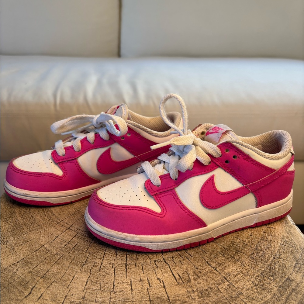 Nike Kids Pink and White Low-Top Sneakers - Classic Swoosh